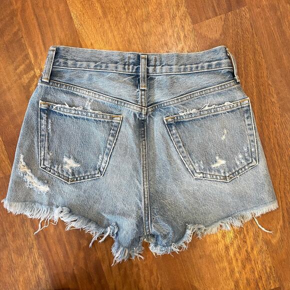 AGOLDE Parker Vintage Cut Off Short in Swapmeet Size 23‎ Blue Distressed Cute - Picture 13 of 16